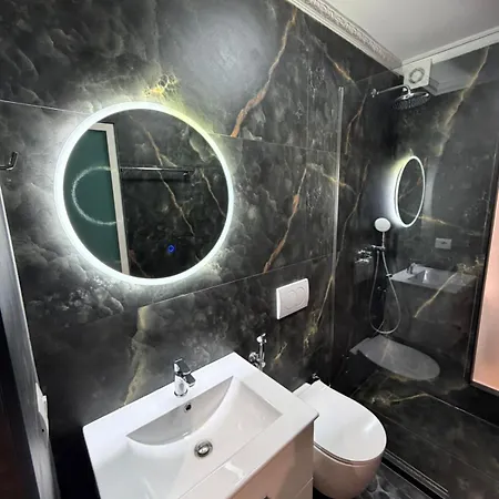 Chill Bllok * Tirana