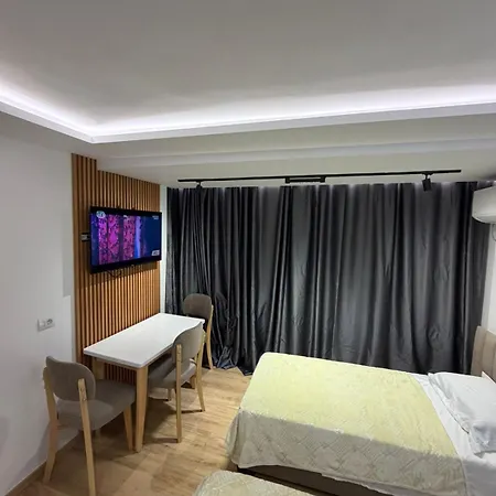 Chill Bllok Apartment