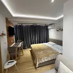 Chill Bllok * Tirana