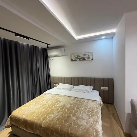 Chill Bllok Apartmán Tirana