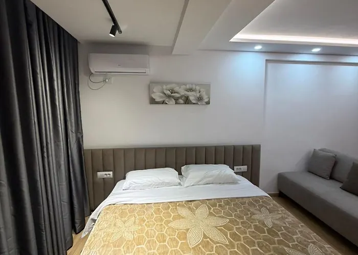 Chill Bllok ティラナ